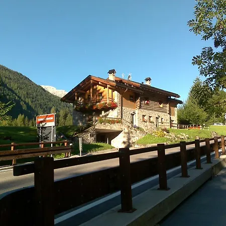 Casa Alpina Sant'apollinare *