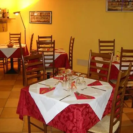 Casa Alpina Sant'apollinare Hotel *